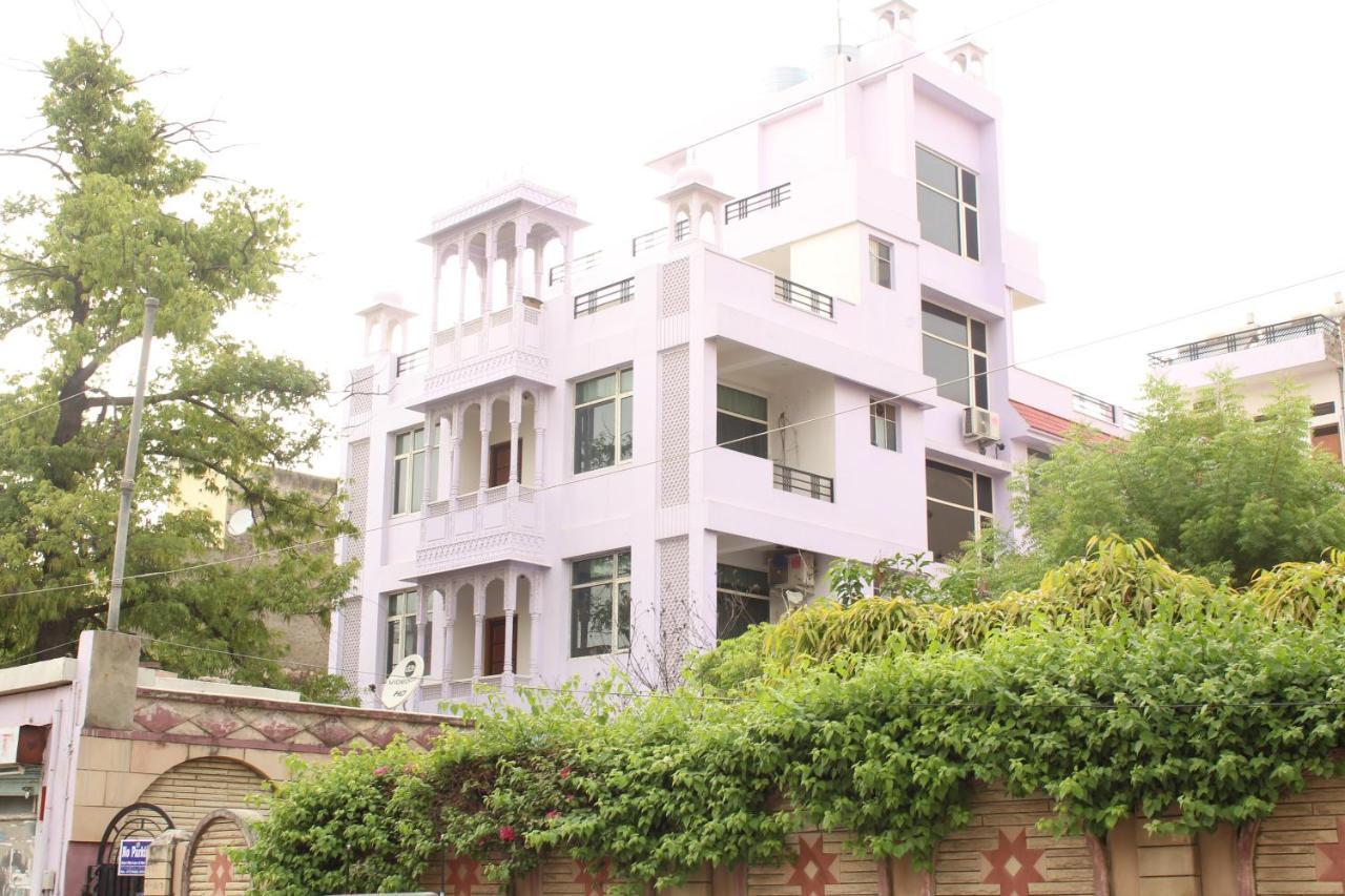 Hotel The Chit Chat Palace Джайпур Екстериор снимка