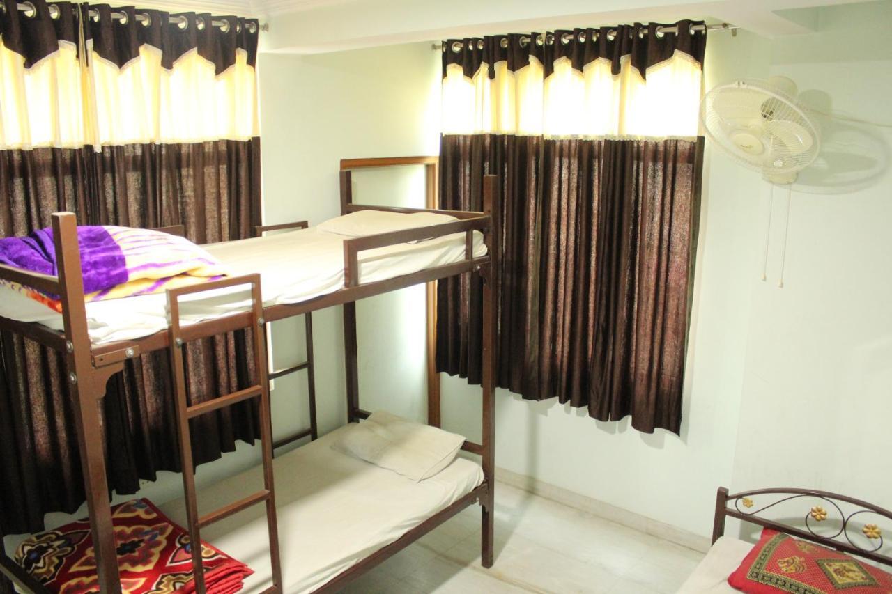 Hotel The Chit Chat Palace Джайпур Екстериор снимка